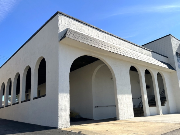 1005 Dundalk Avenue Dundalk, Maryland For Sale or Lease