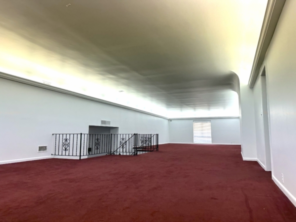 1005 Dundalk Avenue Dundalk, Maryland For Sale or Lease