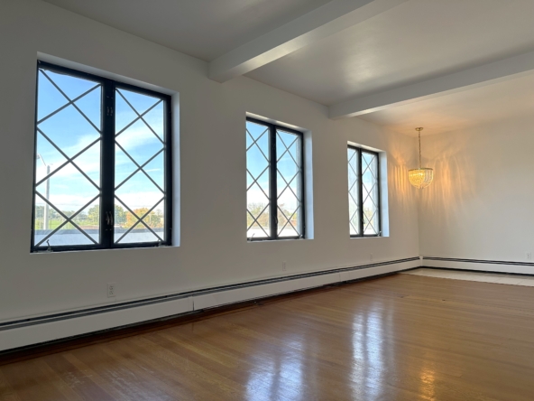 1005 Dundalk Avenue Dundalk, Maryland For Sale or Lease
